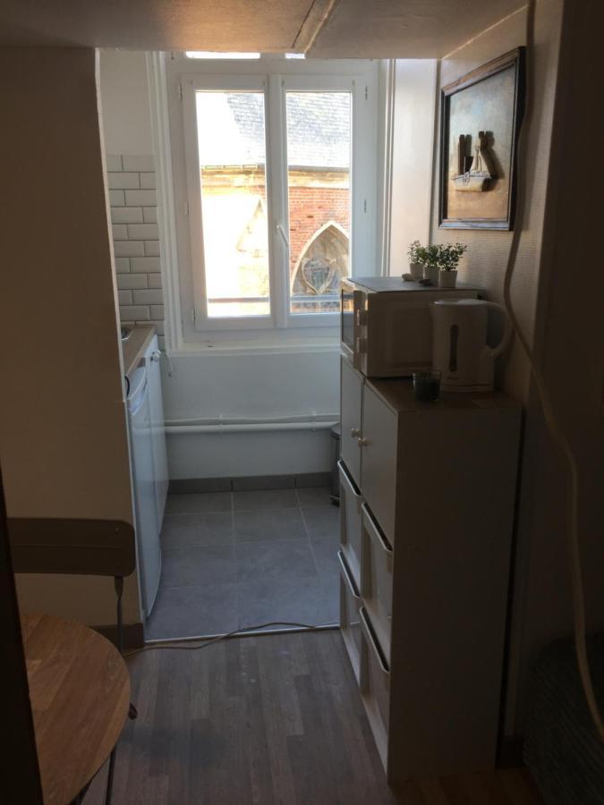 얼트 Studette Tiny House De L Eglise 12 M2 아파트 외부 사진